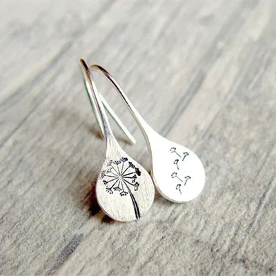 Auric™ | Vintage Silver Flower Earrings